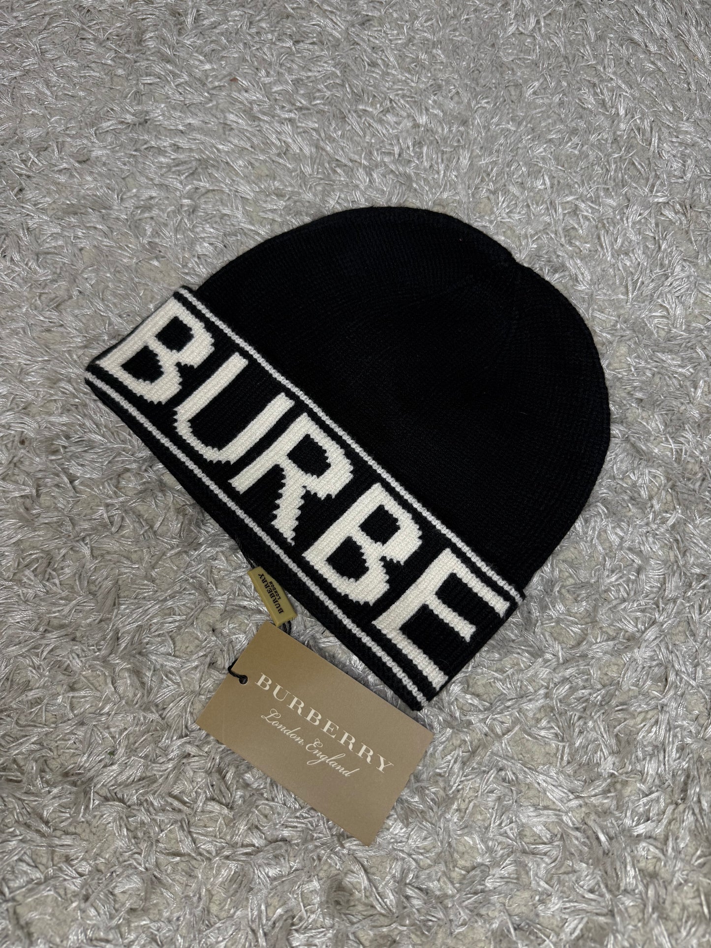 Burberry Mössa