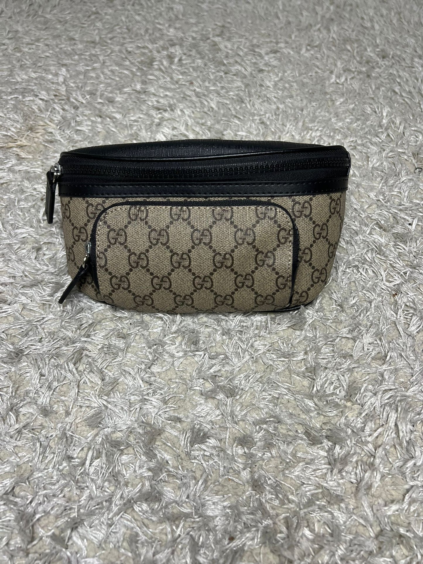 Gucci Midjeväska