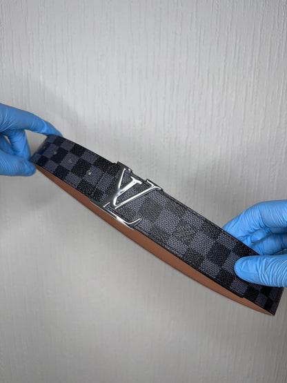 Louis Vuitton Bälte Silver
