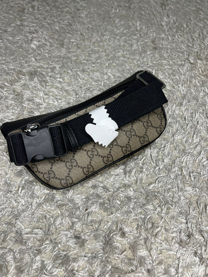 Gucci Midjeväska